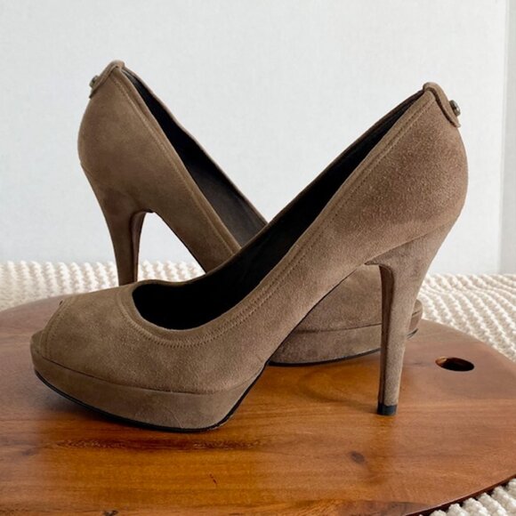STUART WEITZMAN Palace Peep Toe Mushroom Suede Pump Platform Heels - Picture 1 of 10